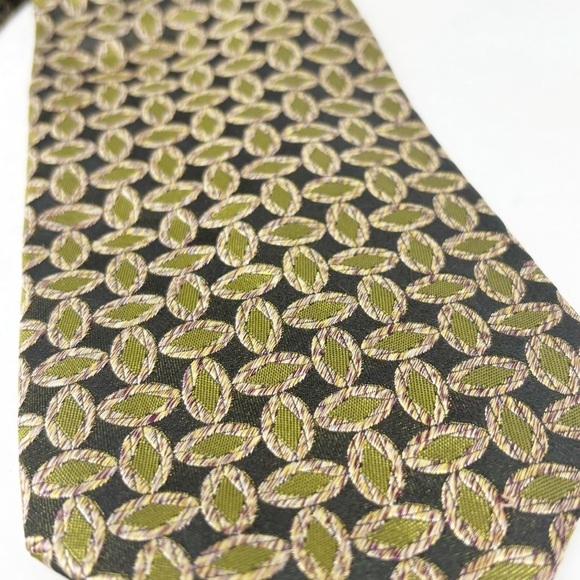 Vintage ALTEA NORDSTROM Men’s Green Concentric Oval Pattern 100% Silk Tie 58” - Picture 2 of 4